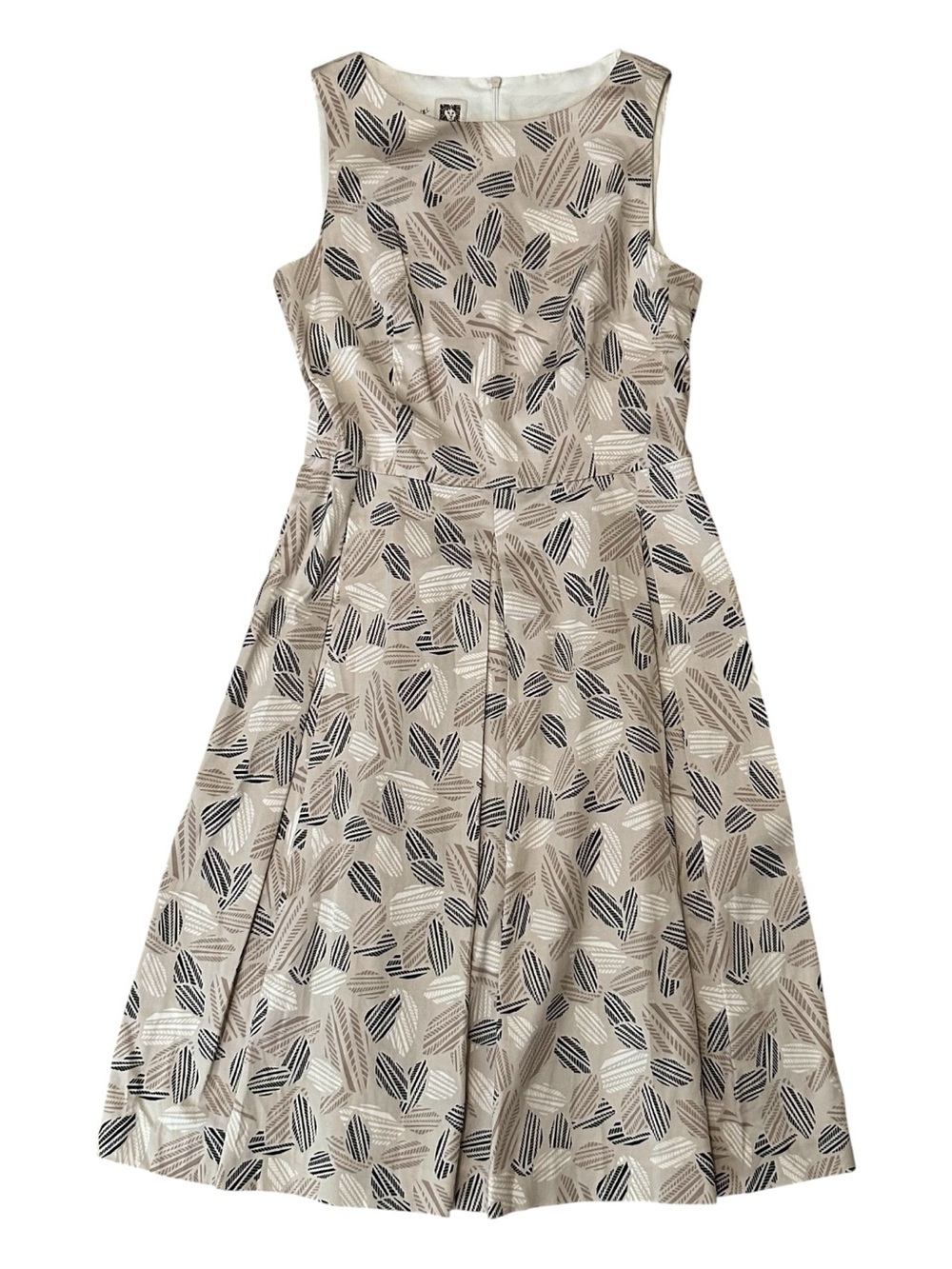 Anne Klein Sleeveless Dress Black, Beige and Cream Leaf-Print